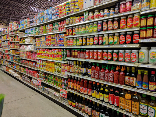 Grocery Store «Market Place On Oakton», reviews and photos, 4817 Oakton St, Skokie, IL 60077, USA