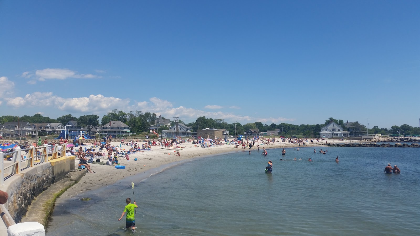 Eastern Point Beach (Groton, Connecticut) on the map with photos and reviews🏖️