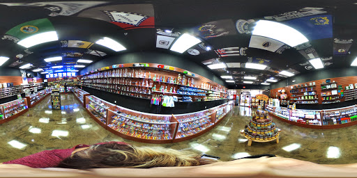 Tobacco Shop «Orlando Smoke Shop Fun Spot», reviews and photos, 5531 International Dr, Orlando, FL 32819, USA