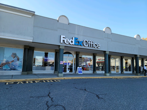 Print Shop «FedEx Office Print & Ship Center», reviews and photos, 77 Boston Turnpike, Shrewsbury, MA 01545, USA