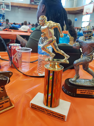 Recreation Center «Gunning Park Recreation Center», reviews and photos, 16700 Puritas Ave, Cleveland, OH 44135, USA