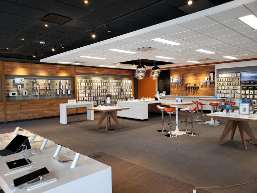 Cell Phone Store «AT&T», reviews and photos, 2000 Harbison Dr a, Vacaville, CA 95687, USA