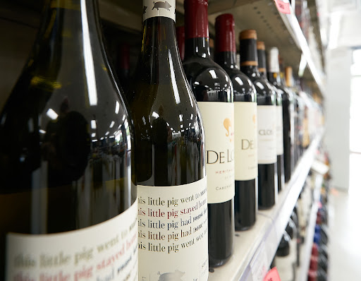 Liquor Store «Skytop Liquors», reviews and photos, 608 Nottingham Rd, Syracuse, NY 13224, USA