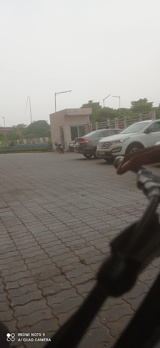 Google Maps image 11