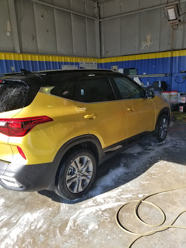 Used Car Dealer «Shoals University Kia», reviews and photos, 4109 N Jackson Hwy, Sheffield, AL 35660, USA