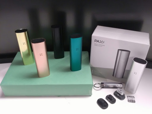 Tobacco Shop «Main Street Tobacco & Gifts», reviews and photos, 4307 Main St, Kansas City, MO 64111, USA