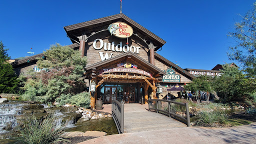 Sporting Goods Store «Bass Pro Shops», reviews and photos, 200 Bass Pro Dr, Round Rock, TX 78665, USA