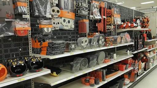 Department Store «Target», reviews and photos, 2000 W Waters Rd, Ann Arbor, MI 48103, USA