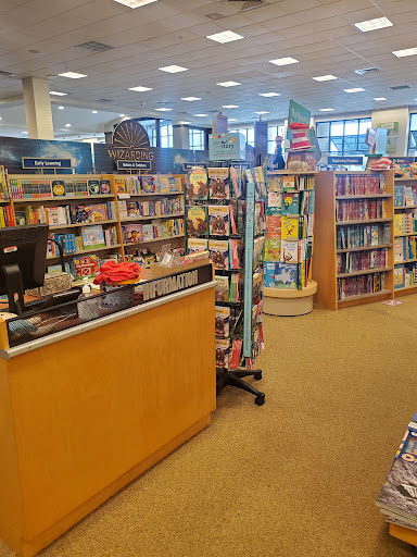 Book Store «Barnes & Noble», reviews and photos, 451 E Altamonte Dr, Altamonte Springs, FL 32701, USA