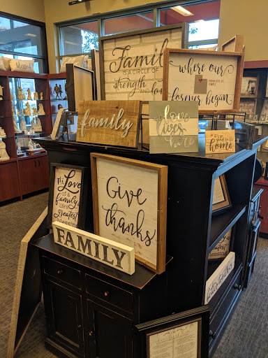 Religious Goods Store «Deseret Book», reviews and photos, 1076 S 750 E, Orem, UT 84097, USA