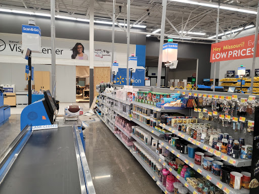 Department Store «Walmart Supercenter», reviews and photos, 100 THF Blvd, Chesterfield, MO 63005, USA