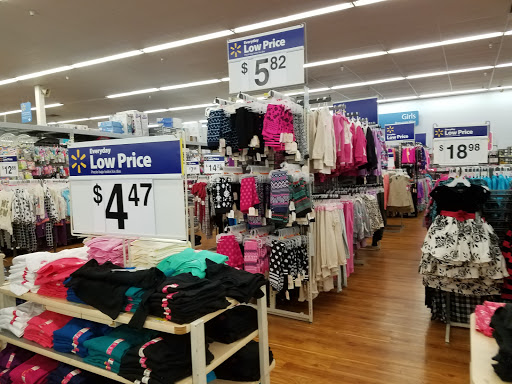 Department Store «Walmart Supercenter», reviews and photos, 1801 W Lincoln St, Harlingen, TX 78552, USA