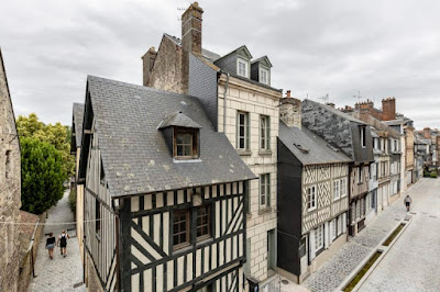 La petite source, rue Haute à Honfleur à Honfleur