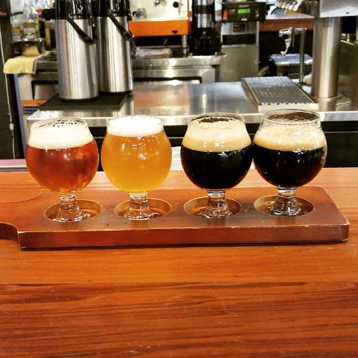 Book Store «Changing Hands Bookstore», reviews and photos, 300 W Camelback Rd, Phoenix, AZ 85013, USA