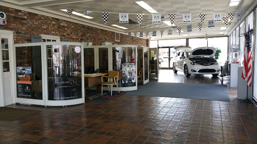 Chrysler Dealer «Vann Underwood Chrysler Jeep Dodge», reviews and photos, 501 S Madison St, Whiteville, NC 28472, USA
