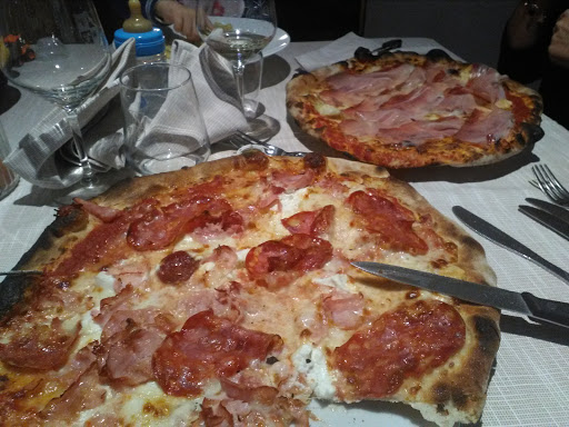 Ristorante - Pizzeria la Mansarda in Barche di Castiglione, Provincia di Mantova