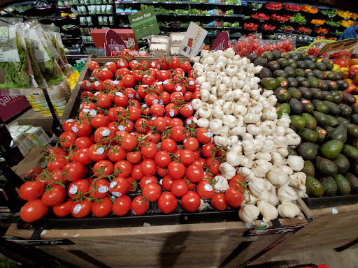 Grocery Store «Hannaford Supermarket», reviews and photos, 225 High St, Ellsworth, ME 04605, USA