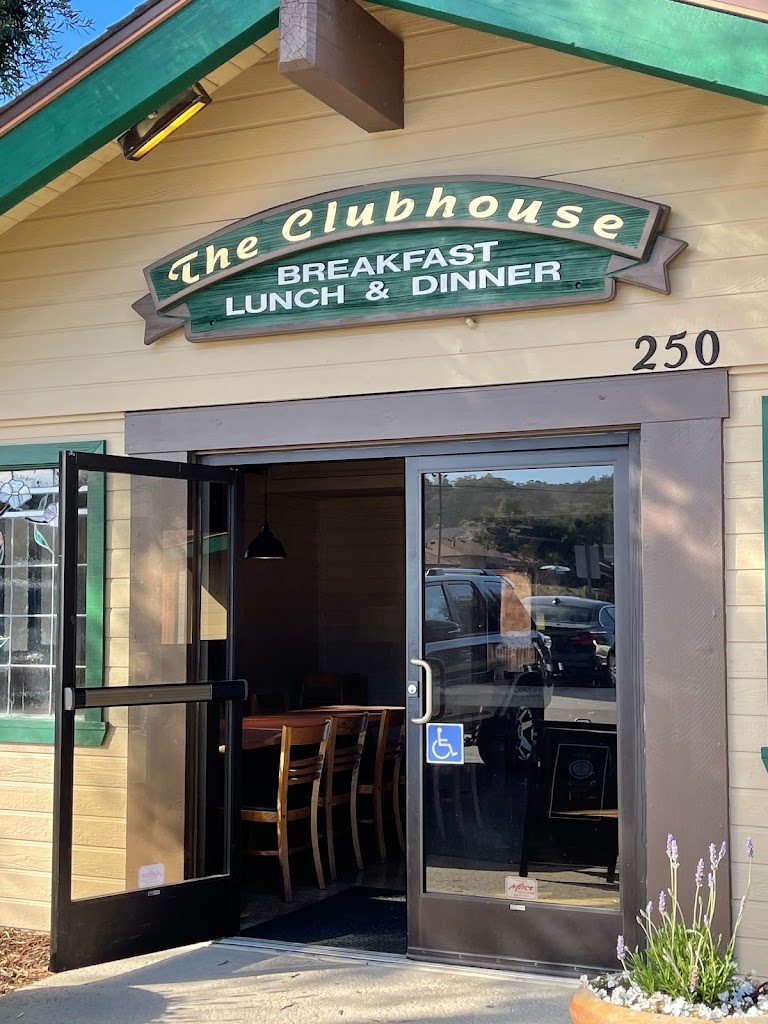 The Clubhouse Grill @ Sea Pines 93402