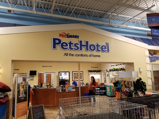 Pet Supply Store «PetSmart», reviews and photos, 300 NJ-18, East Brunswick, NJ 08816, USA