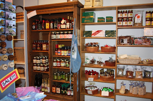 Art Gallery «Completely Kentucky», reviews and photos, 237 W Broadway St, Frankfort, KY 40601, USA