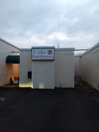 Vivek flowers, 3175 NJ-27, Franklin Park, NJ 08823, USA, 