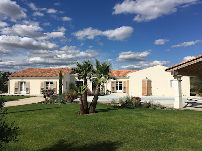Eco Village Senior: Le Clos des Sablons à Cierzac