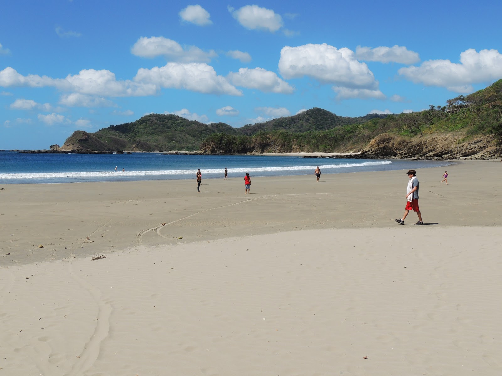 Foto de Praia de San Lorenzo com praia espaçosa