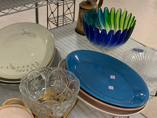 Thrift Store «Goodwill», reviews and photos