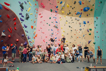 Sessions Climbing + Fitness