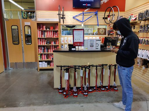 Bicycle Store «Bike Barn - Champions», reviews and photos, 6935 Cypresswood Dr Ste D, Spring, TX 77379, USA