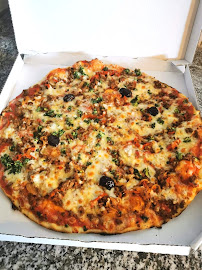 Plats et boissons du Pizzeria Pizza Vénitienne à Bormes-les-Mimosas - n°12