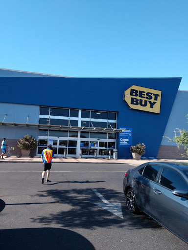 Electronics Store «Best Buy», reviews and photos, 2288 E Williams Field Rd, Gilbert, AZ 85295, USA