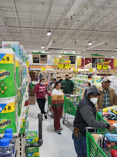 Grocery Store «Fiesta», reviews and photos, 3909 N Interstate 35 Service Rd, Austin, TX 78722, USA