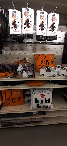 Discount Store «Big Lots», reviews and photos, 8700 La Riviera Dr, Sacramento, CA 95826, USA