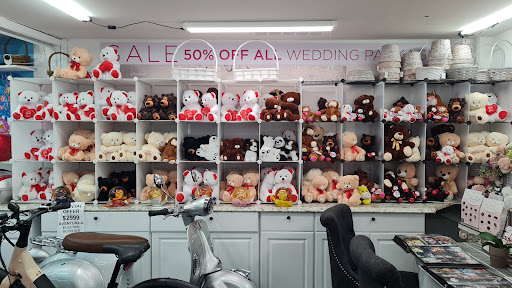 Wholesale Florist «800RoseBig Wholesale Wedding Florist Orange County», reviews and photos, 3849 Birch St, Newport Beach, CA 92660, USA