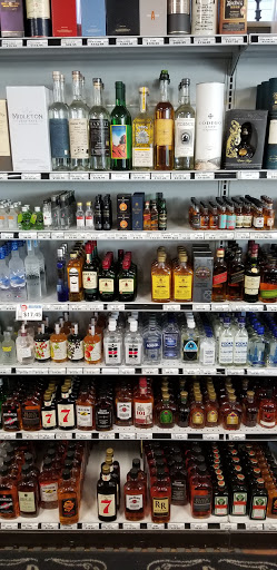 Liquor Store «Portland Center Liquor Store», reviews and photos, 2075 SW 1st Ave, Portland, OR 97201, USA