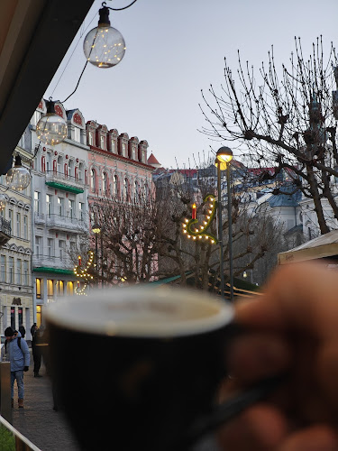 http://www.cafeazyl.cz/