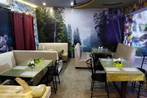 Dawat restaurant image