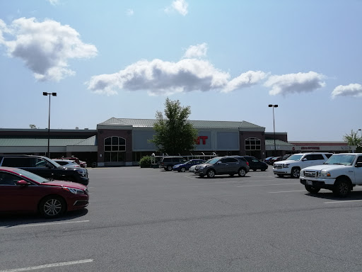 Grocery Store «Giant Food Stores», reviews and photos, 360 S 2nd St, Mcconnellsburg, PA 17233, USA