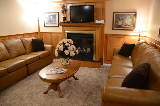 Funeral Home «Burnett-Dane Funeral Home, Ltd.», reviews and photos, 120 W Park Ave, Libertyville, IL 60048, USA