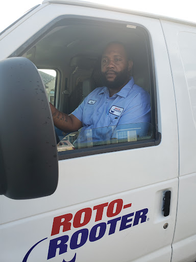 Plumber «Roto-Rooter Plumbing & Drain Services», reviews and photos, 2028 W 21st St, Jacksonville, FL 32209, USA