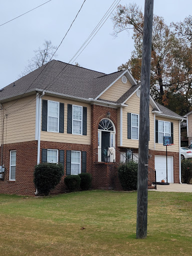 Roofing Contractor «Alabama Discount Roofing, LLC», reviews and photos, 629 Woodbrook Rd, Birmingham, AL 35215, USA