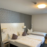 Photo n°7 de l'avis de journeyontour. fait le 15/05/2022 à 18:50 sur le  Karolinger Hof à Lorsch