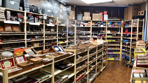 Tobacco Shop «The Tobacco Pouch», reviews and photos, 5976 S Yale Ave, Tulsa, OK 74135, USA
