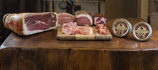 Sandwich Shop «Tails & Trotters», reviews and photos, 525 NE 24th Ave, Portland, OR 97232, USA