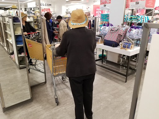 Shopping Mall «Cross County Shopping», reviews and photos, 8000 Mall Walk, Yonkers, NY 10704, USA