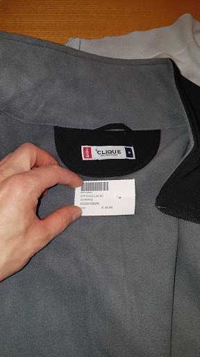 Geschäfte, um günstige Arbeitskleidung zu kaufen Vienna