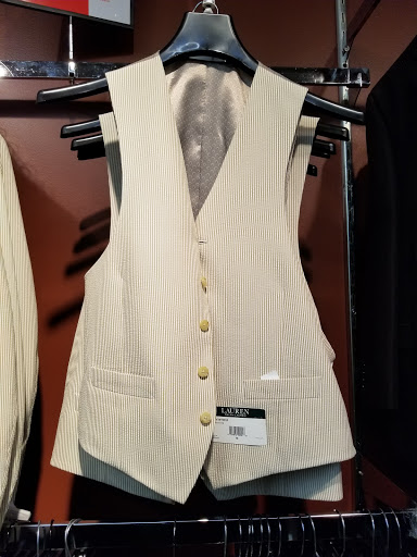 Clothing Store «K&G Fashion Superstore», reviews and photos, 22688 Michigan Ave, Dearborn, MI 48124, USA