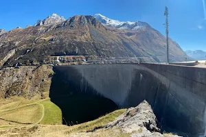 Arch dam Santa Maria - Lukmanierpass image