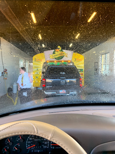 Quick Quack Car Wash en Springville